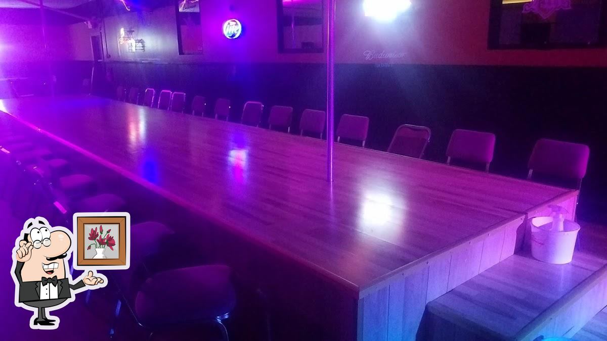 The Platform Strip Club in Hastings - Restaurant reviews