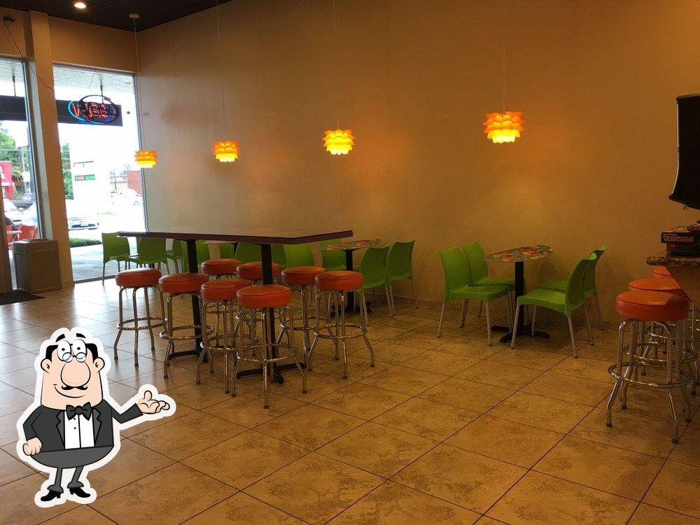 Yogurt Worx 525 Sawdust Rd in The Woodlands Restaurant menu and