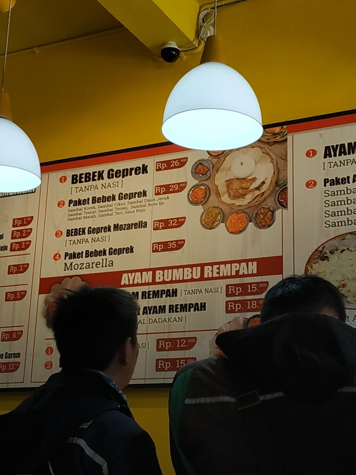 Menu At Ayam Geprek Pangeran Kopo Restaurant Bandung Jl Taman Kopo