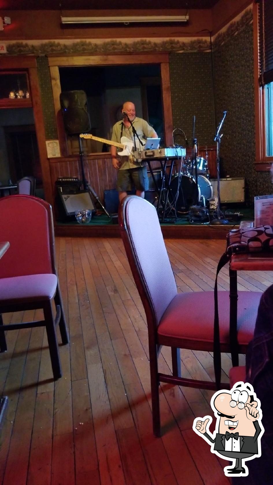 Jersey Lilly Saloon in Prescott Restaurant menu and reviews