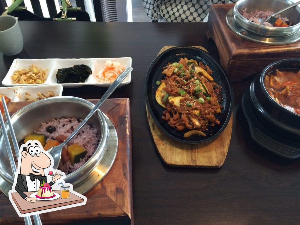 Wow Korean Restaurant, 55 Dundas St E Unit 5,6 & 7 in Mississauga