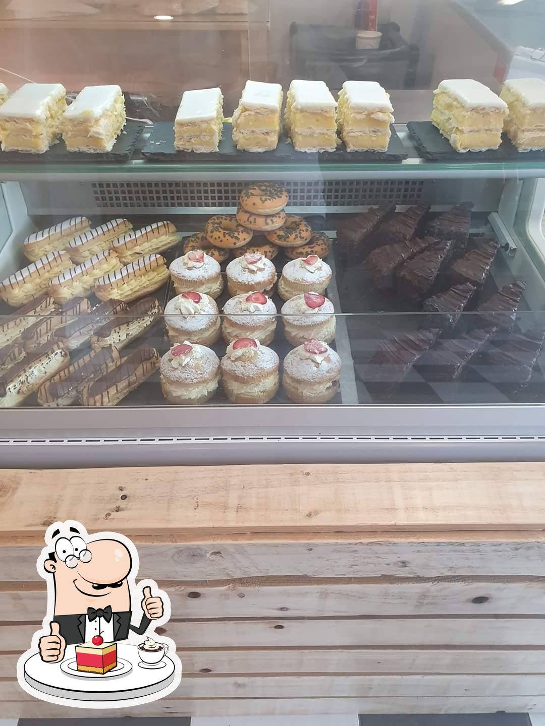 Coles Bakery in Pontypridd Restaurant reviews