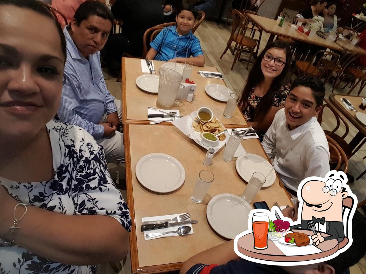 Los Tacos Grill, Restaurant & Bar, Ciudad Acuña, Coahuila, Tel. 772-4041