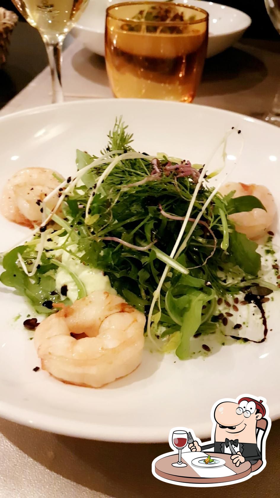 Le 235 restaurant, Critiques de restaurant