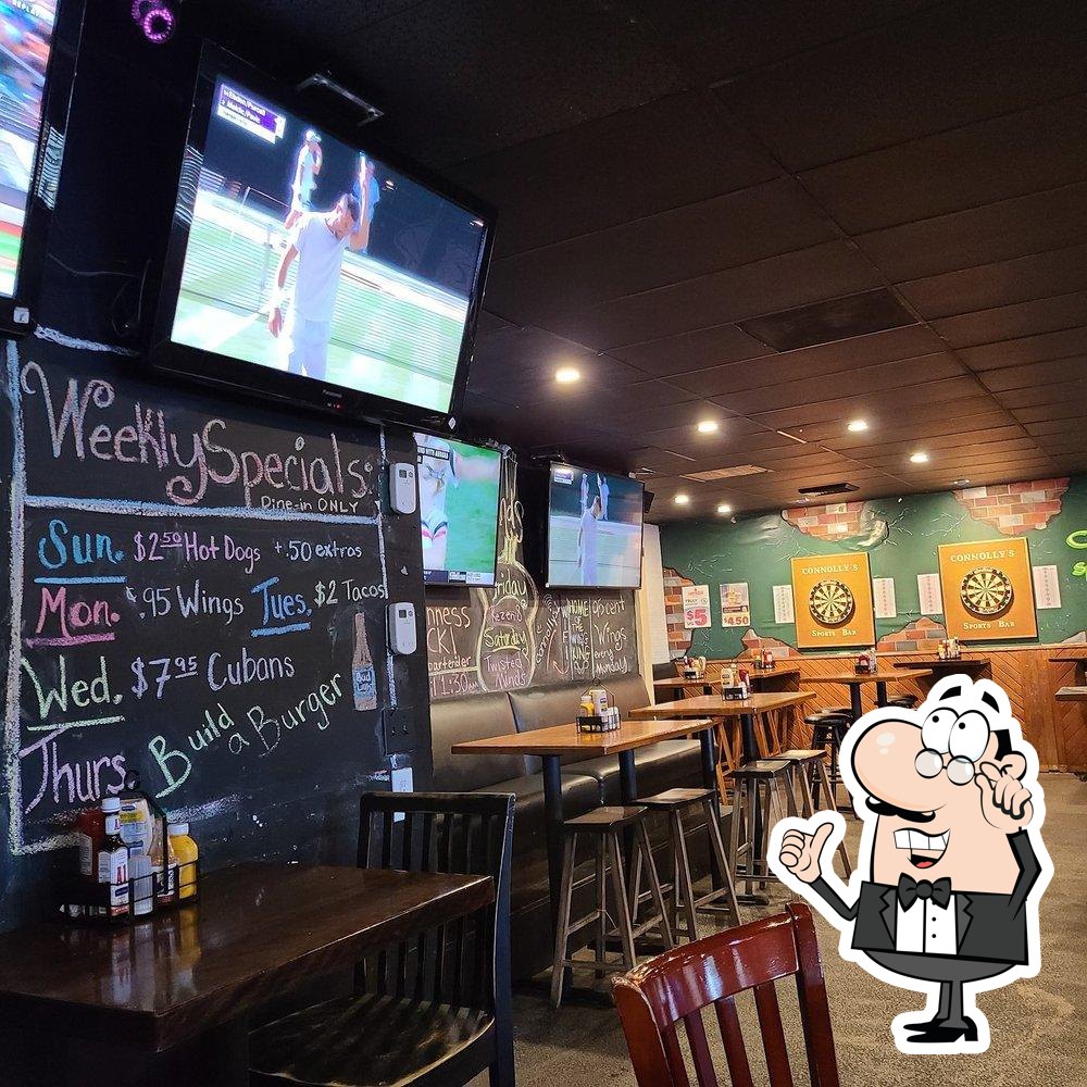 Connolly's Sports Bar & Grill, 10045 Belvedere Rd in Royal Palm Beach