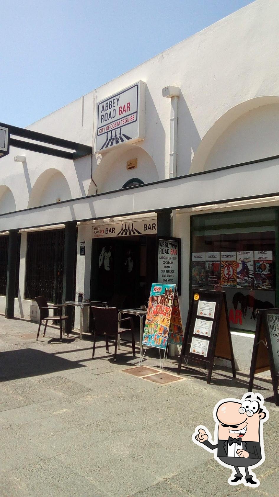 Abbey Road Bar in Costa Teguise Restaurant reviews