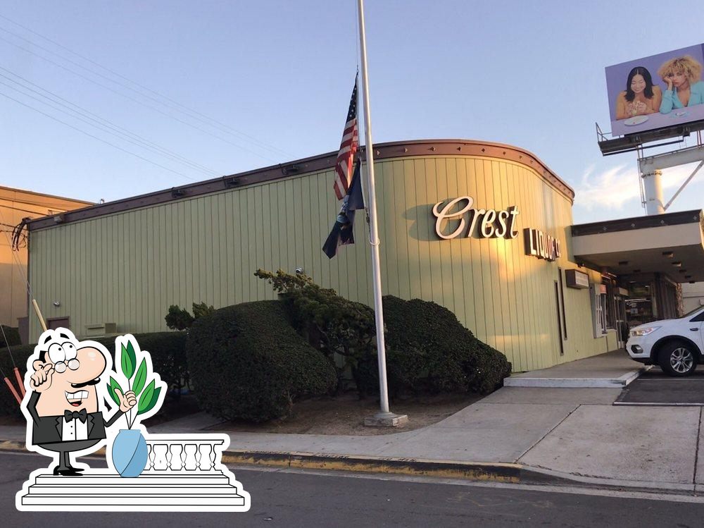 Crest Liquor, 3787 Ingraham St in San Diego Restaurant menu and reviews