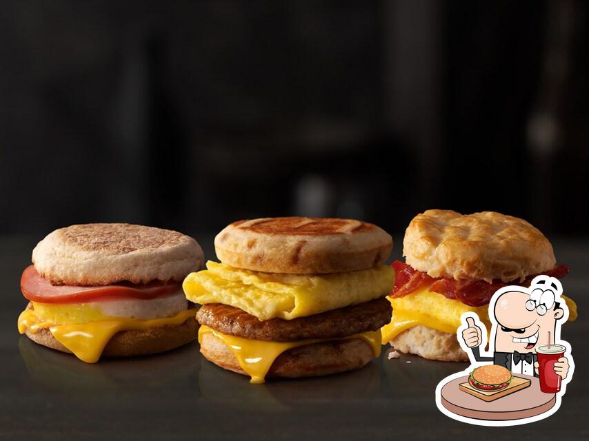 McDonald's in Croswell Restaurant menu and reviews