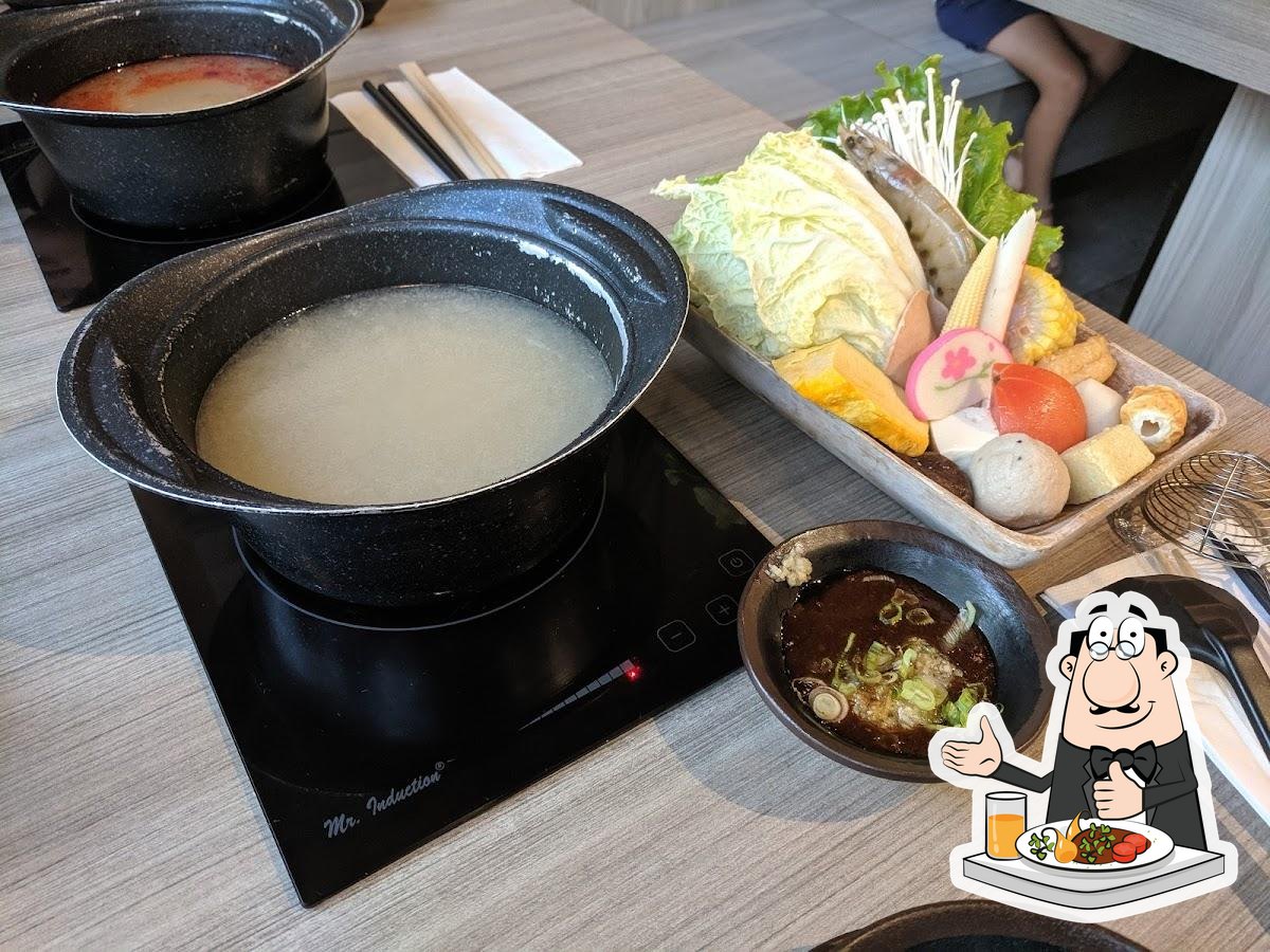 https://img.restaurantguru.com/r5b3-dishes-Gokudo-Shabu-Shabu-Hot-Pot-Burnaby-2022-10-6.jpg