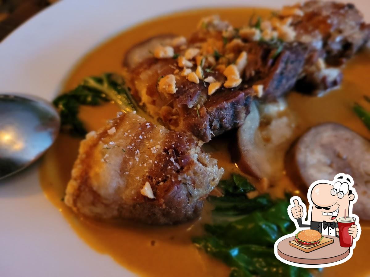 iSLAS FILIPINO BBQ & BAR in Toronto - Restaurant menu and reviews