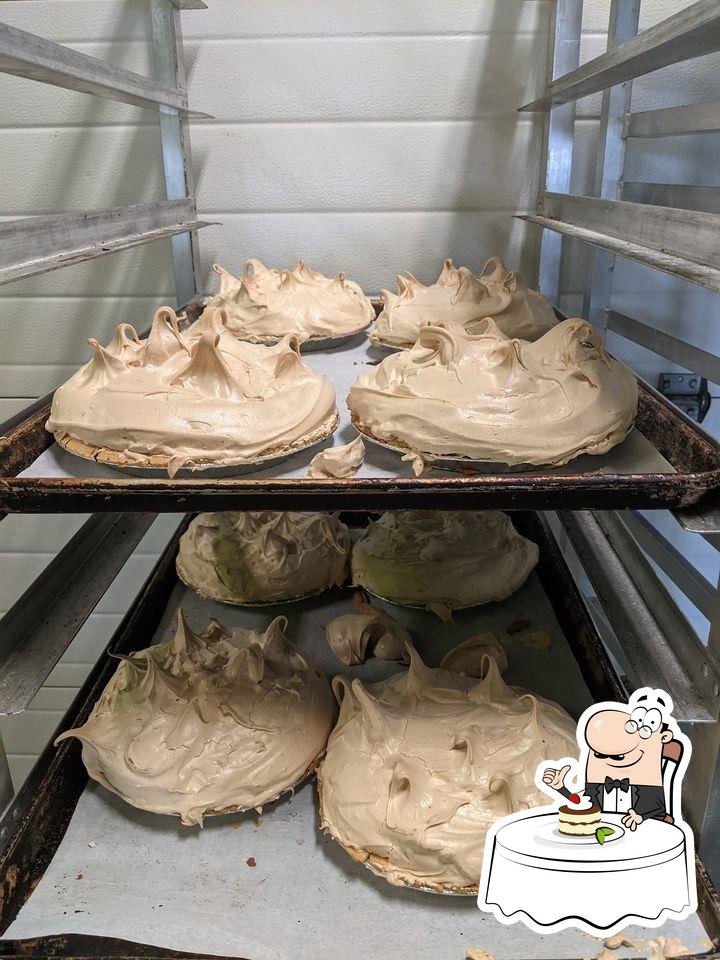Tilt House Bakery in Portugal CoveSt. Philip's Restaurant reviews