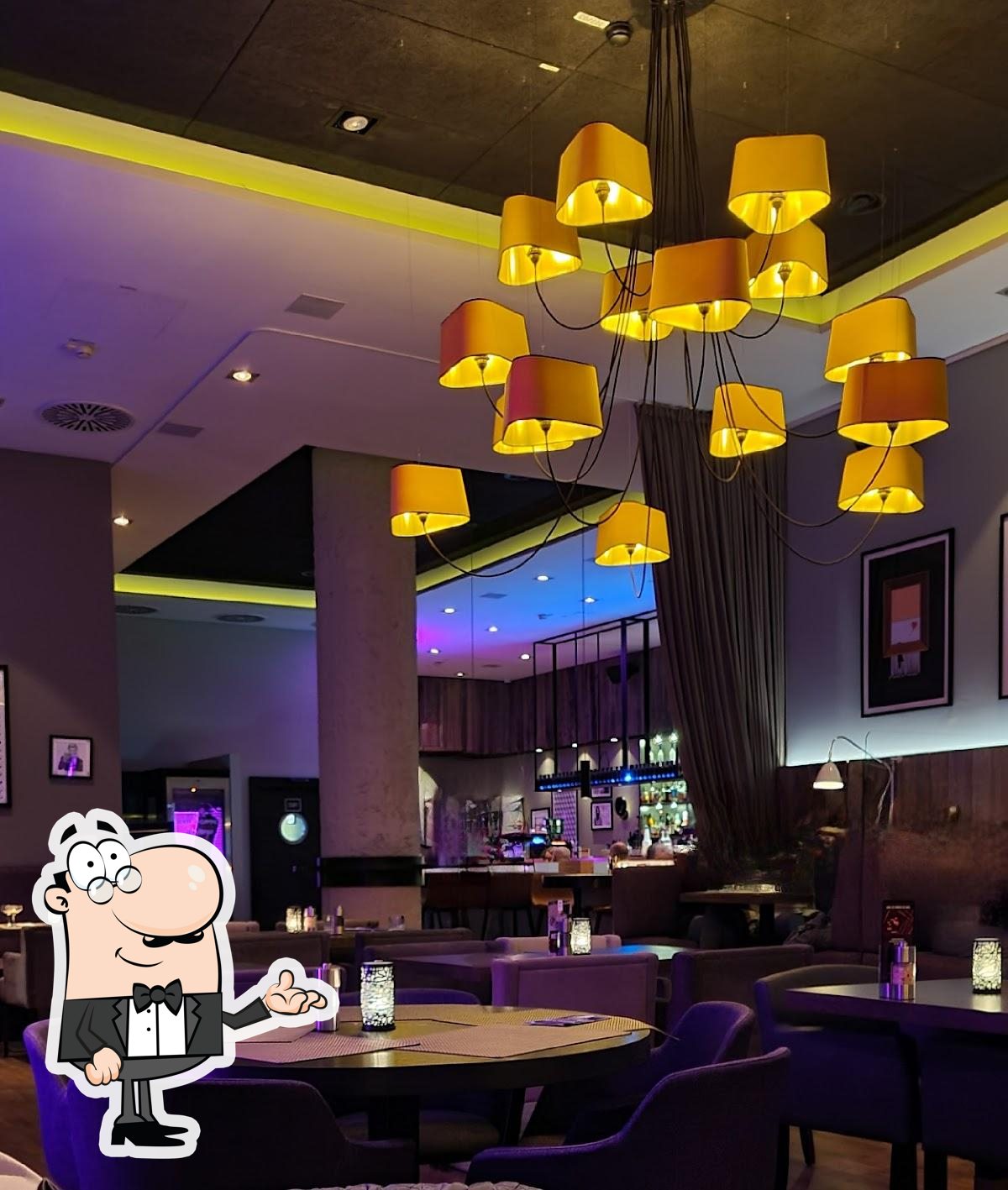 q1 metropolitan kitchen & bar