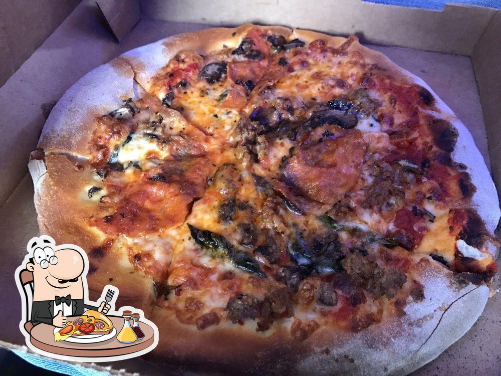 California Pizza Kitchen, 10701 Natural Bridge Rd E16 in Saint John