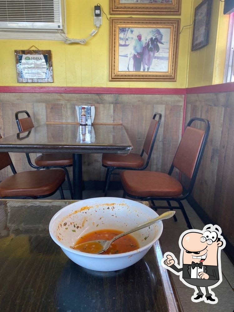 Charros Express Mexican Food in Pixley Restaurant menu and reviews