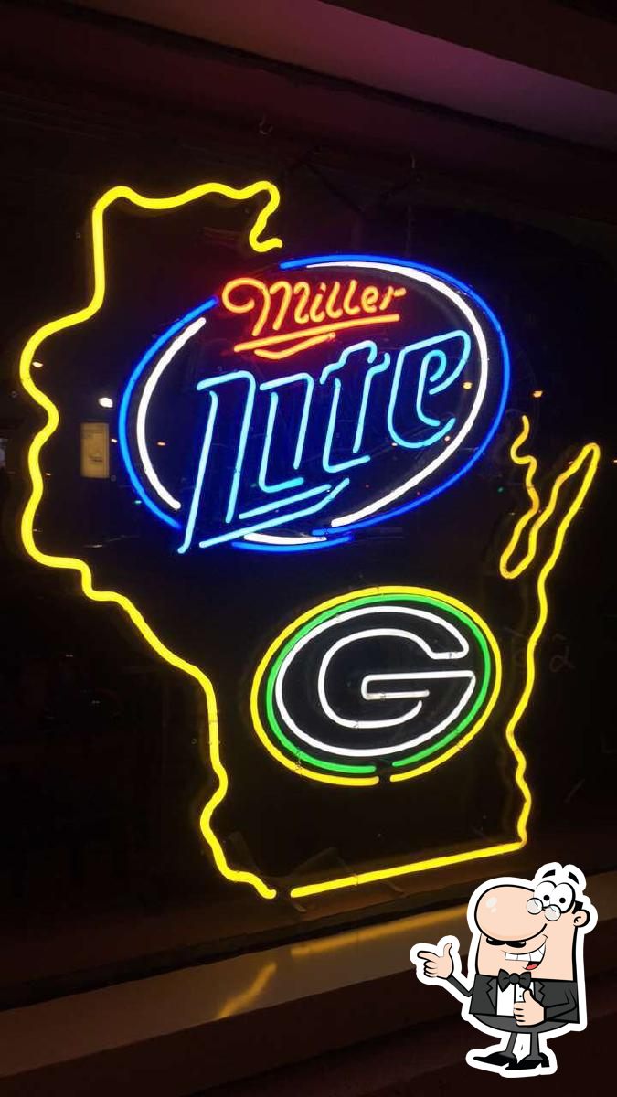 Corner Pub in Milwaukee Restaurant menu and reviews