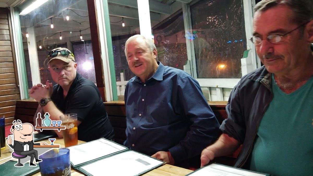 Putters Patio and Grill in WinstonSalem Restaurant menu and reviews