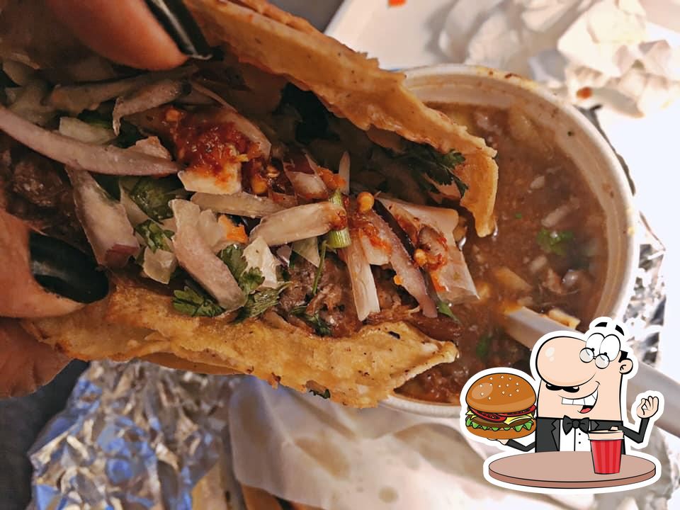 Tacos de birria El Tapatío restaurant, Tijuana Restaurant reviews