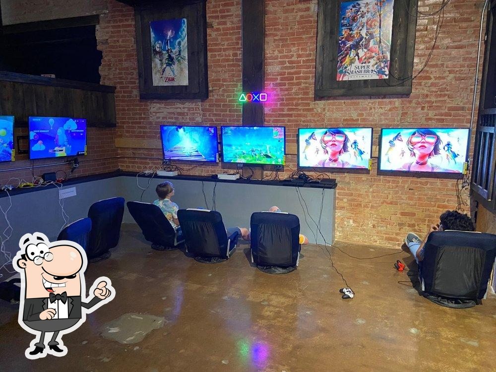 Pub y bar Infinity Arcade, Garland Opiniones del restaurante