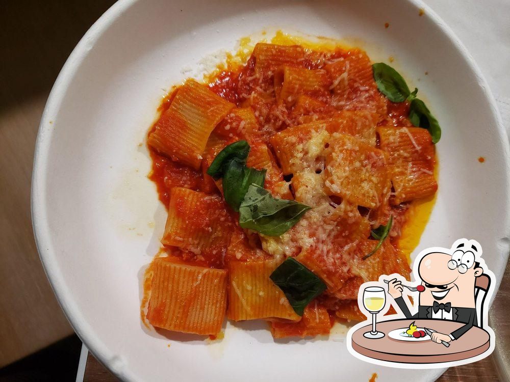 The Flying Noodle Italian Pasta House in Traverse City Restaurant