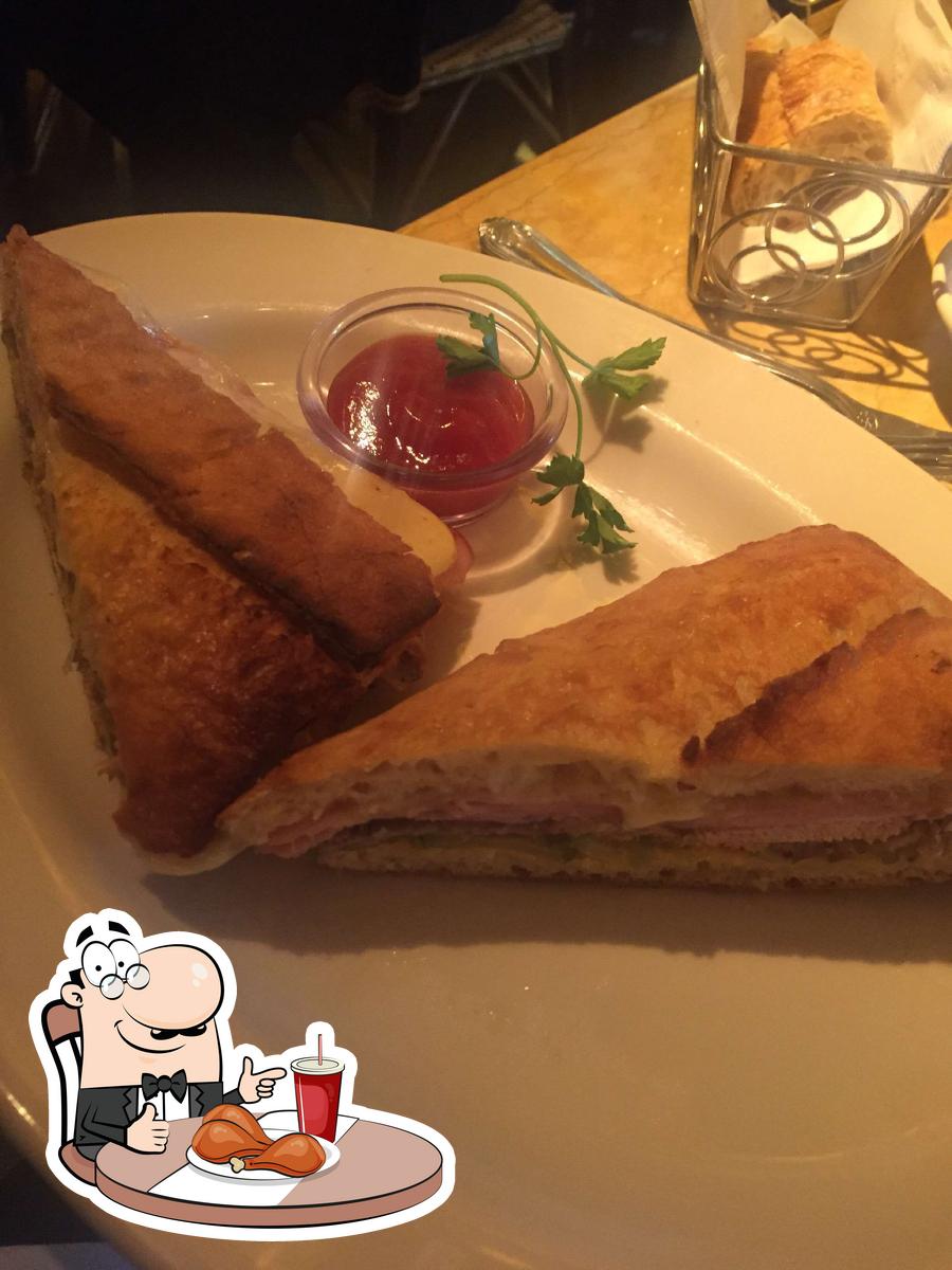 The Cheesecake Factory, 6600 Menaul Blvd NE Space 600 Coronado Center