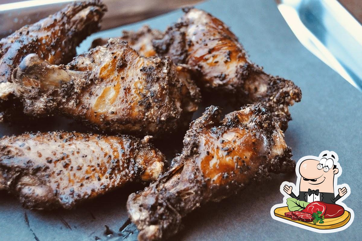 Oak and Ash BBQ & Catering in Dowagiac Restaurant menu and reviews
