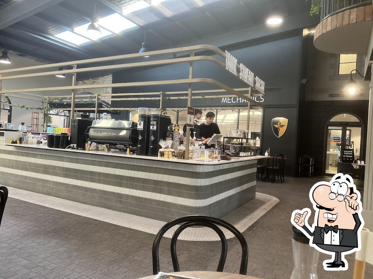 Crema Coffee Garage in Enoggera Restaurant menu and reviews