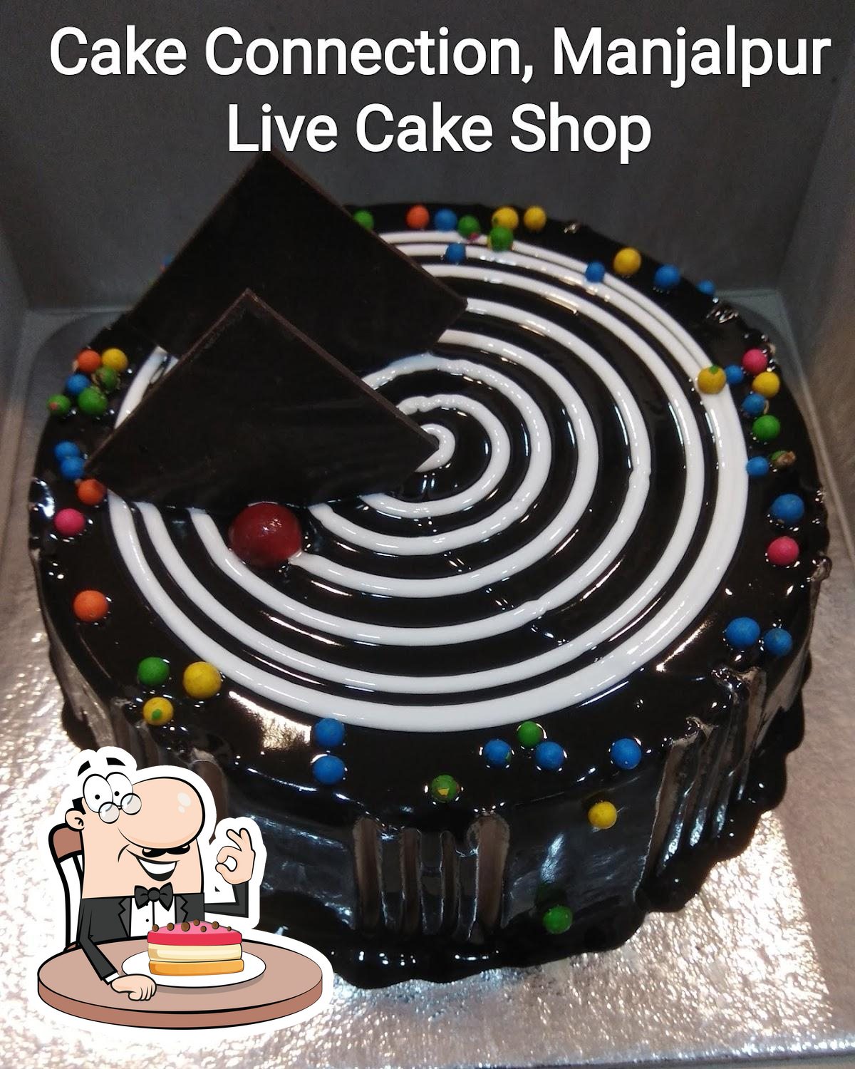 Photos of Cake Connection - Live Cake, Pictures of Cake Connection - Live  Cake, Vadodara | Zomato