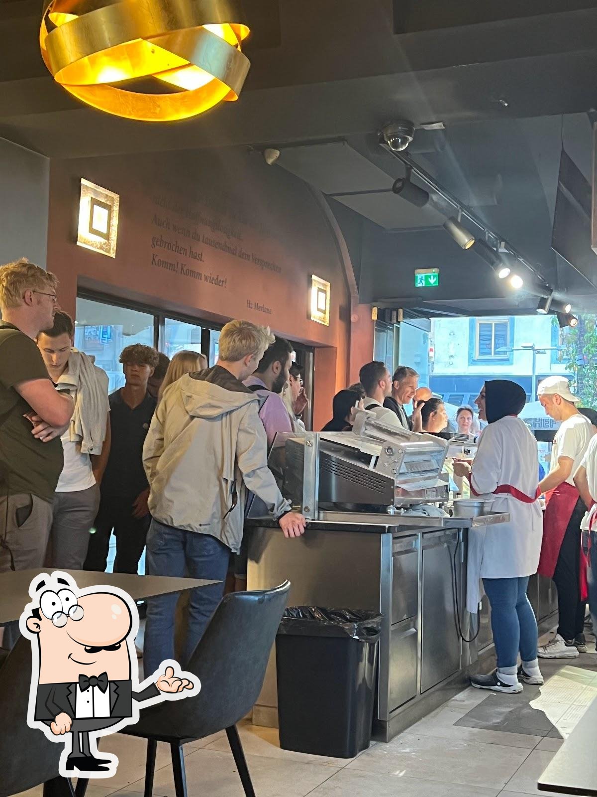 FERHAT DÖNER restaurant, Wien, Favoritenstraße 94 ...