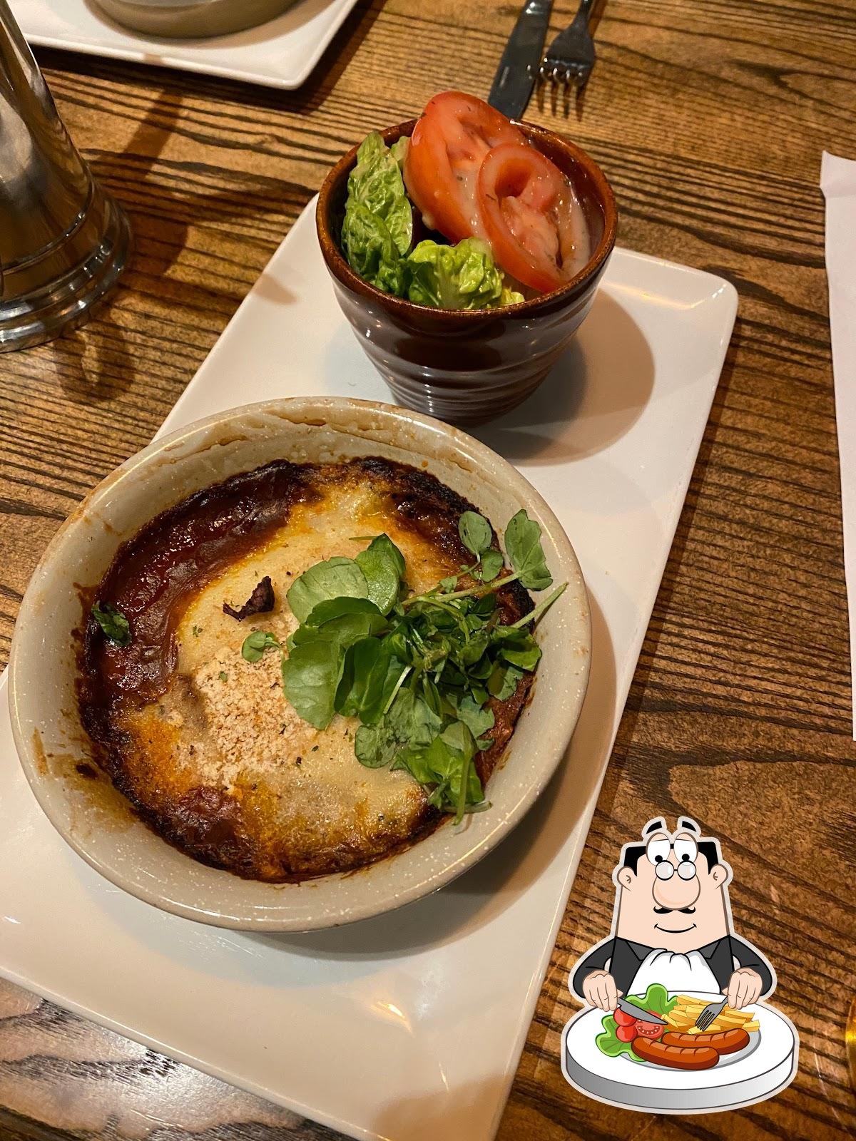 The Crown, Old Nazeing Rd in Broxbourne Restaurant menu and reviews