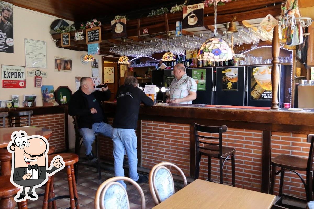't Oud Gemeentehuis, SintLaureins Restaurant reviews
