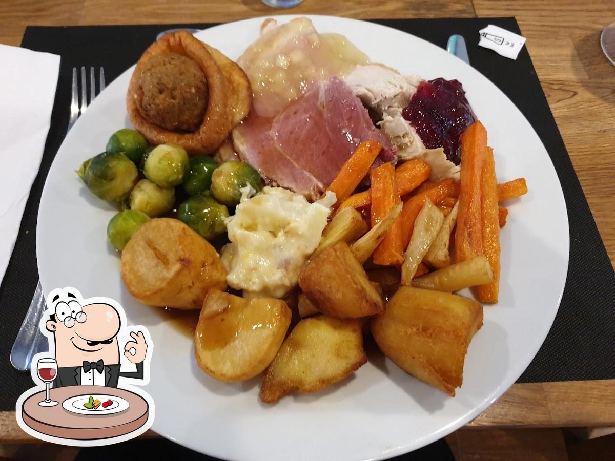 Coopers Family Bar and Restaurant in Quesada Restaurant reviews