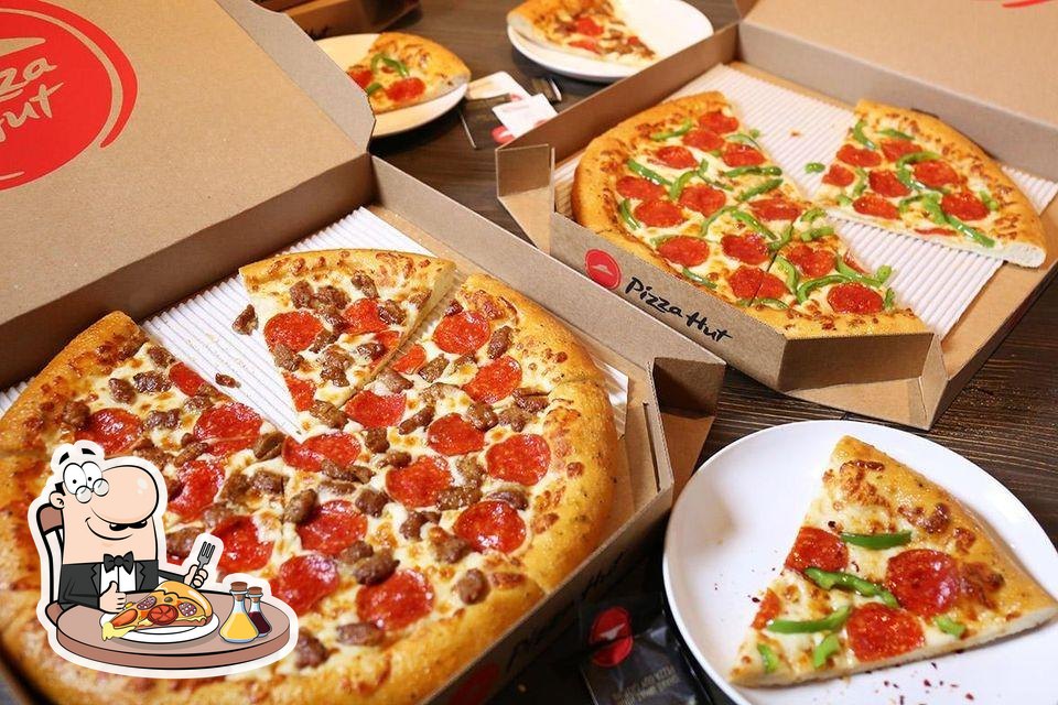 Pizza Hut, 9830 Slide Rd in Lubbock Restaurant menu and reviews