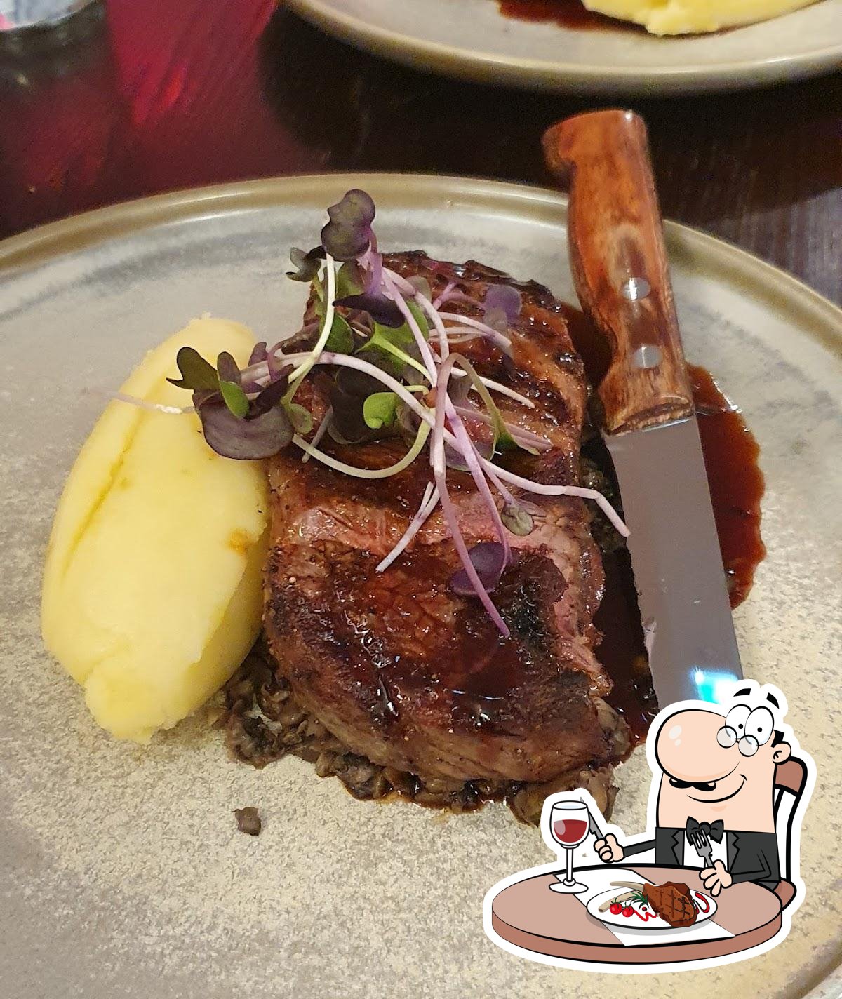 Whiskey Lima Golf in Wellington Restaurant reviews