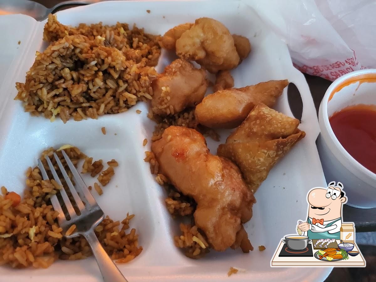 Golden Egg Roll Chinese Restaurant, 7412 Lem Turner Rd in Jacksonville