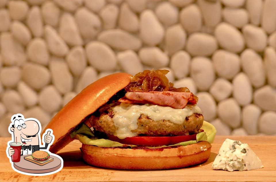 Roof Burger Lab, Lindos Restaurant reviews