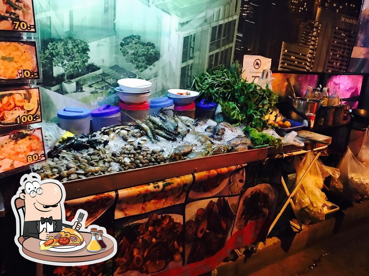 Levels Club & Terrace, Bangkok Restaurant reviews
