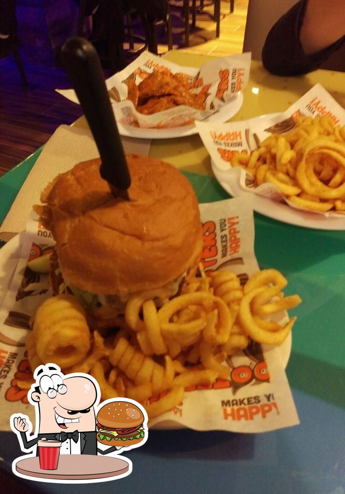 Hooters restaurant, Ciudad López Mateos, Calz. Vallejo 1090 Col. Santa