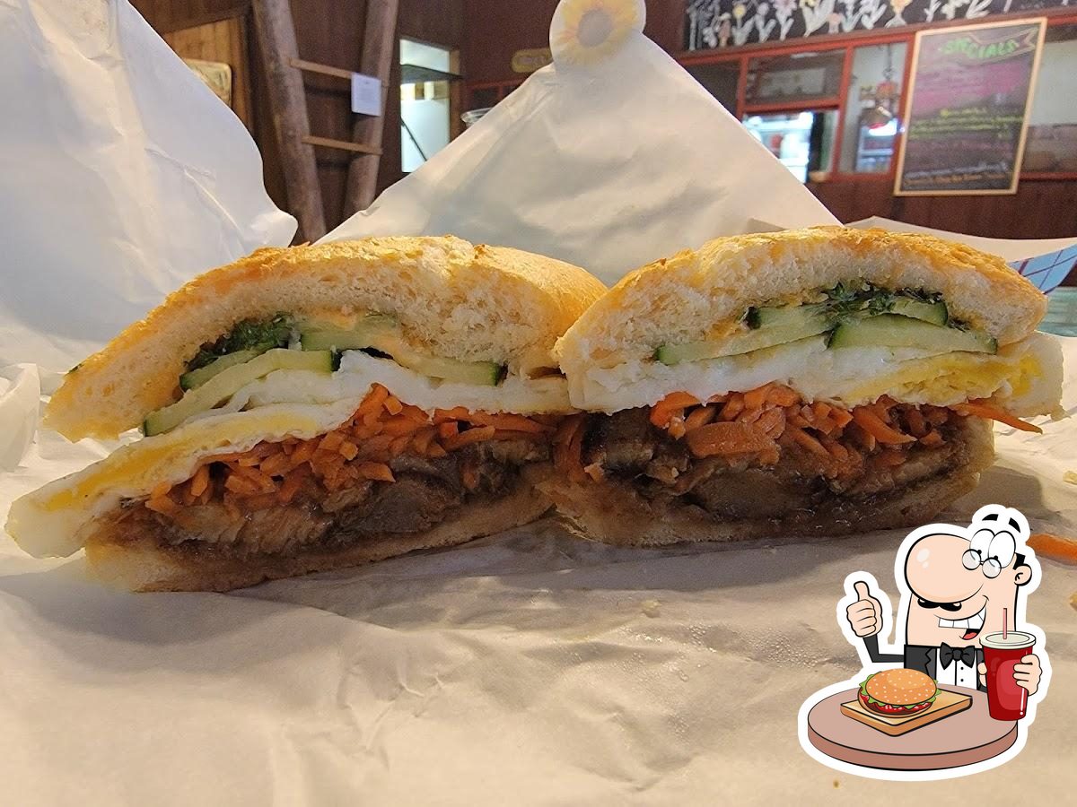 Sunflower Cafe & BBQ, 12070 U.S. Rte 2 in West Glacier Restaurant