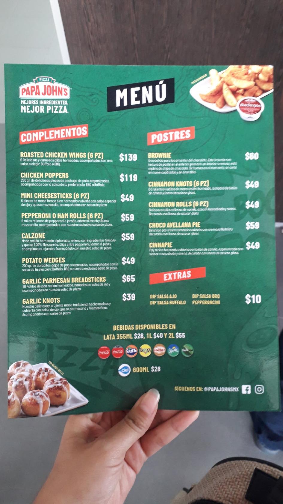 Menu at Papa John's Pizza restaurant, Córdoba