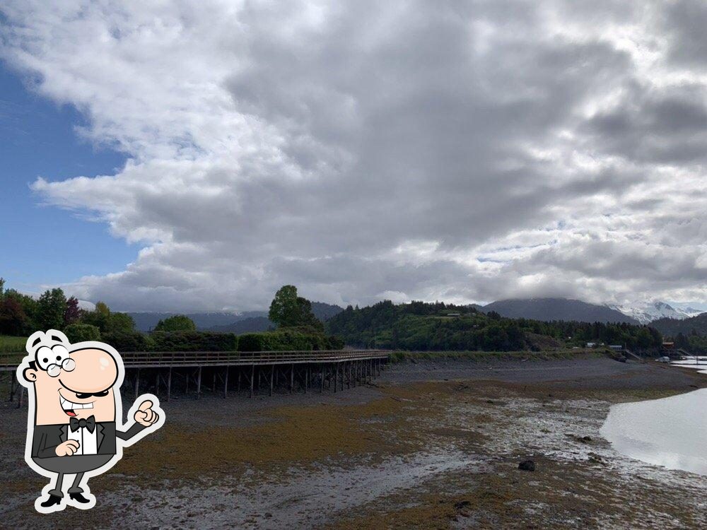 Halibut Cove Coffee House, 100 Boardwalk Way in Halibut Cove