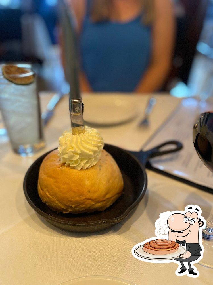 Cork & Cow in Franklin Restaurant menu and reviews
