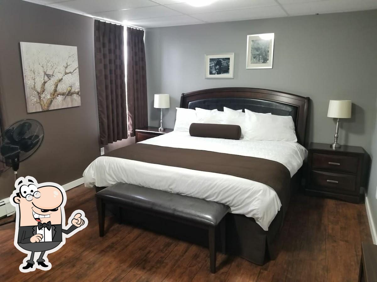 Blue Marlin Inn in Port Alberni - Restaurant reviews