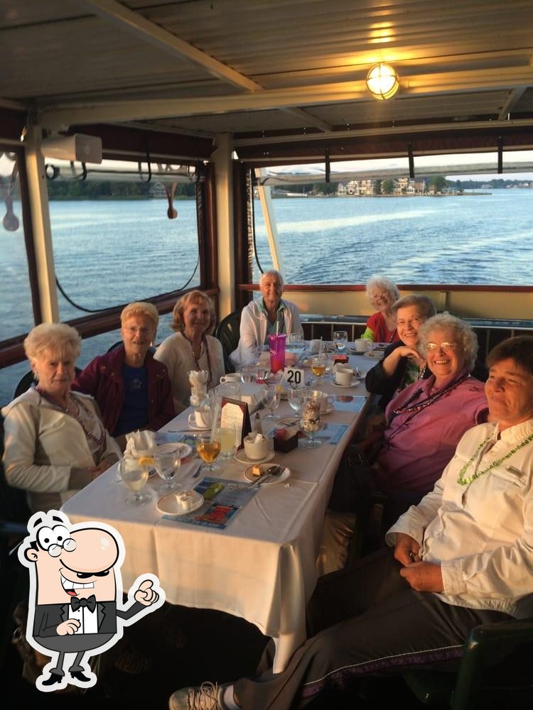 River Lady in Toms River Restaurant menu and reviews