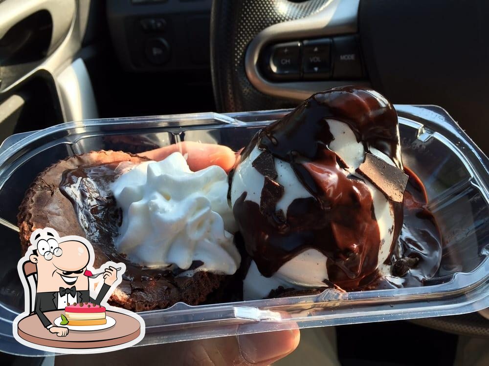 Dairy Queen in Avon Lake Restaurant menu and reviews