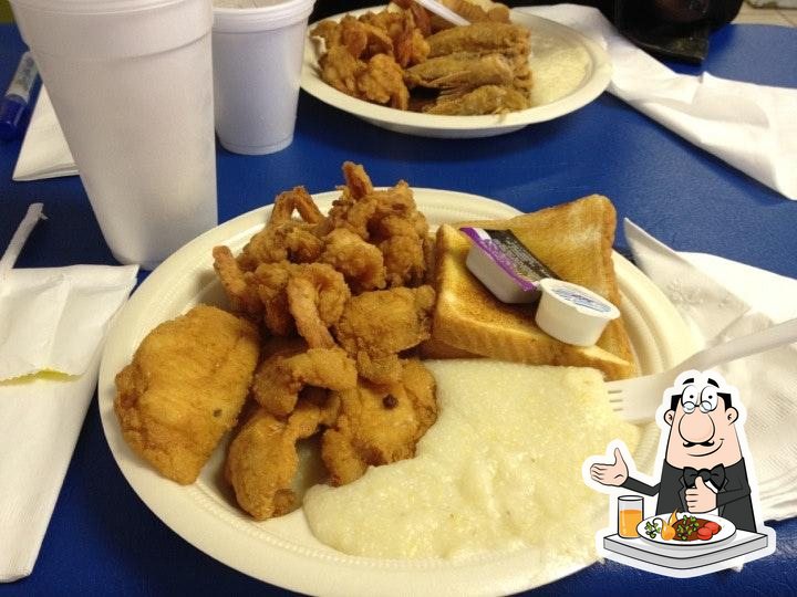 Lamar's Fish & Chips in Restaurant menu and reviews