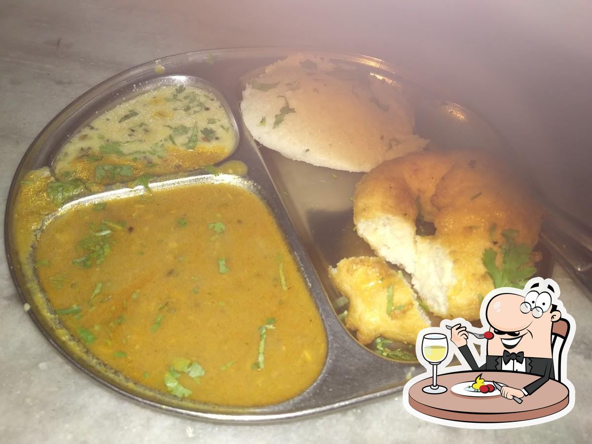 Shankar Ashram Canteen, Nagpur, 43JW+7M2 Restaurant menu and reviews
