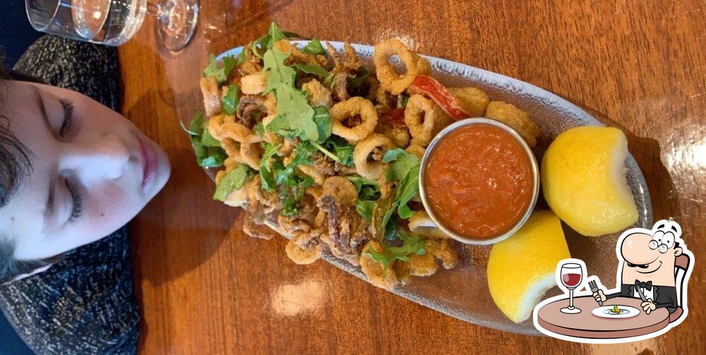 Reelhouse Marina Bay in Quincy Restaurant menu and reviews