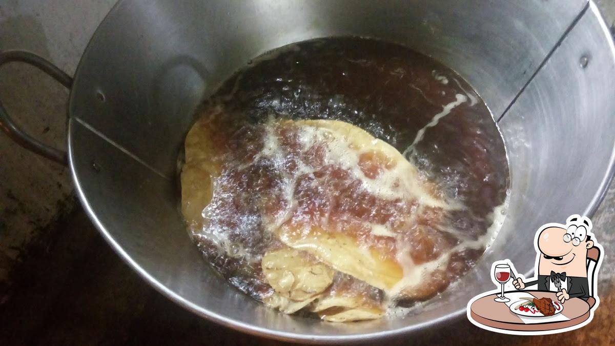 Restaurante Quesadillas fritas, Santa Cruz de las Flores, Juárez 1315