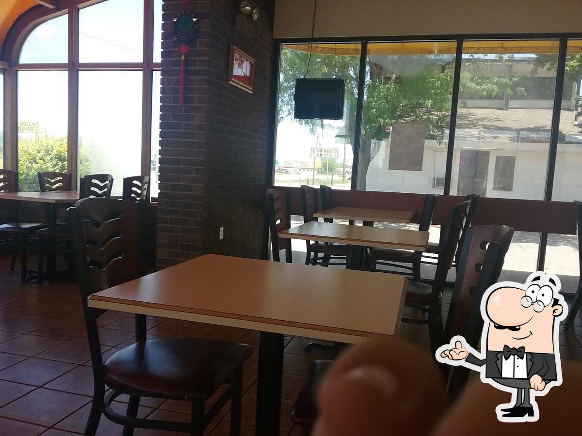 Great Wall Chinese Restaurant in Salina Restaurant menu and reviews