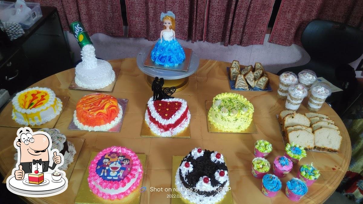 Babli's Cake Creation Cake Shop / Cake Cooking Classes, Habra